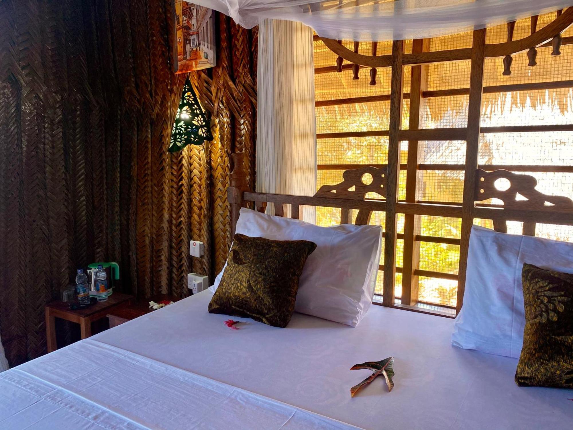 Kingstone Lodge Zanzibar Bet-el-Mali Rum bild